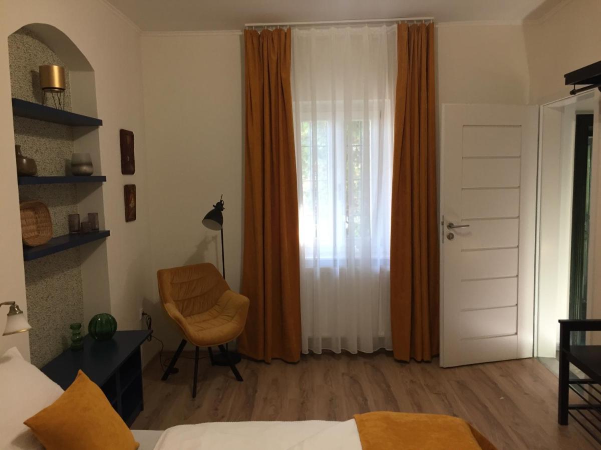 Kikerics vendégház Villány Exterior foto